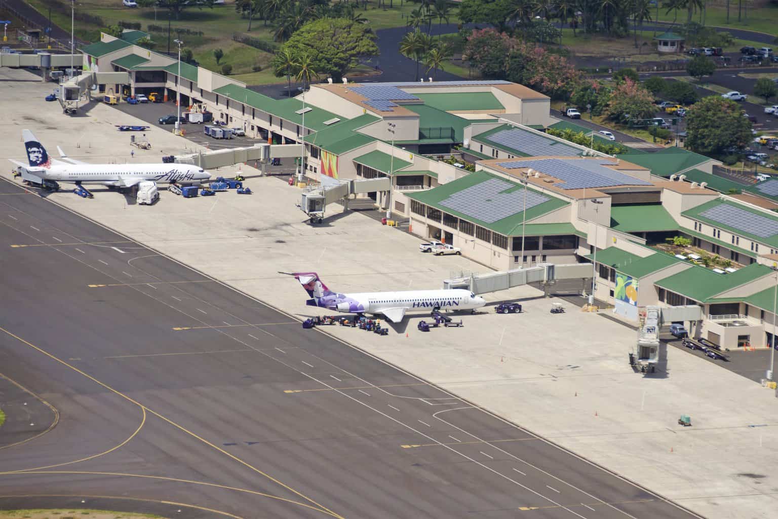 Newport to flight phone by cancel Lihue, News Kauai