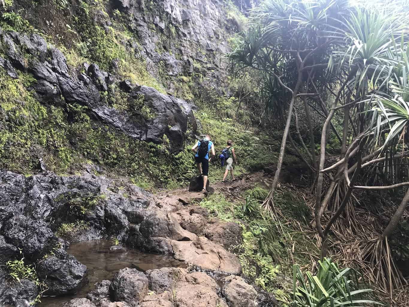 Hiking the Kalalau trail 