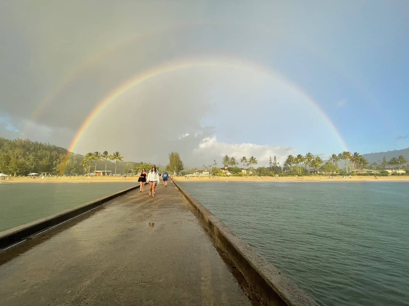 PHOTOS: Double Rainbow at Hanalei Bay