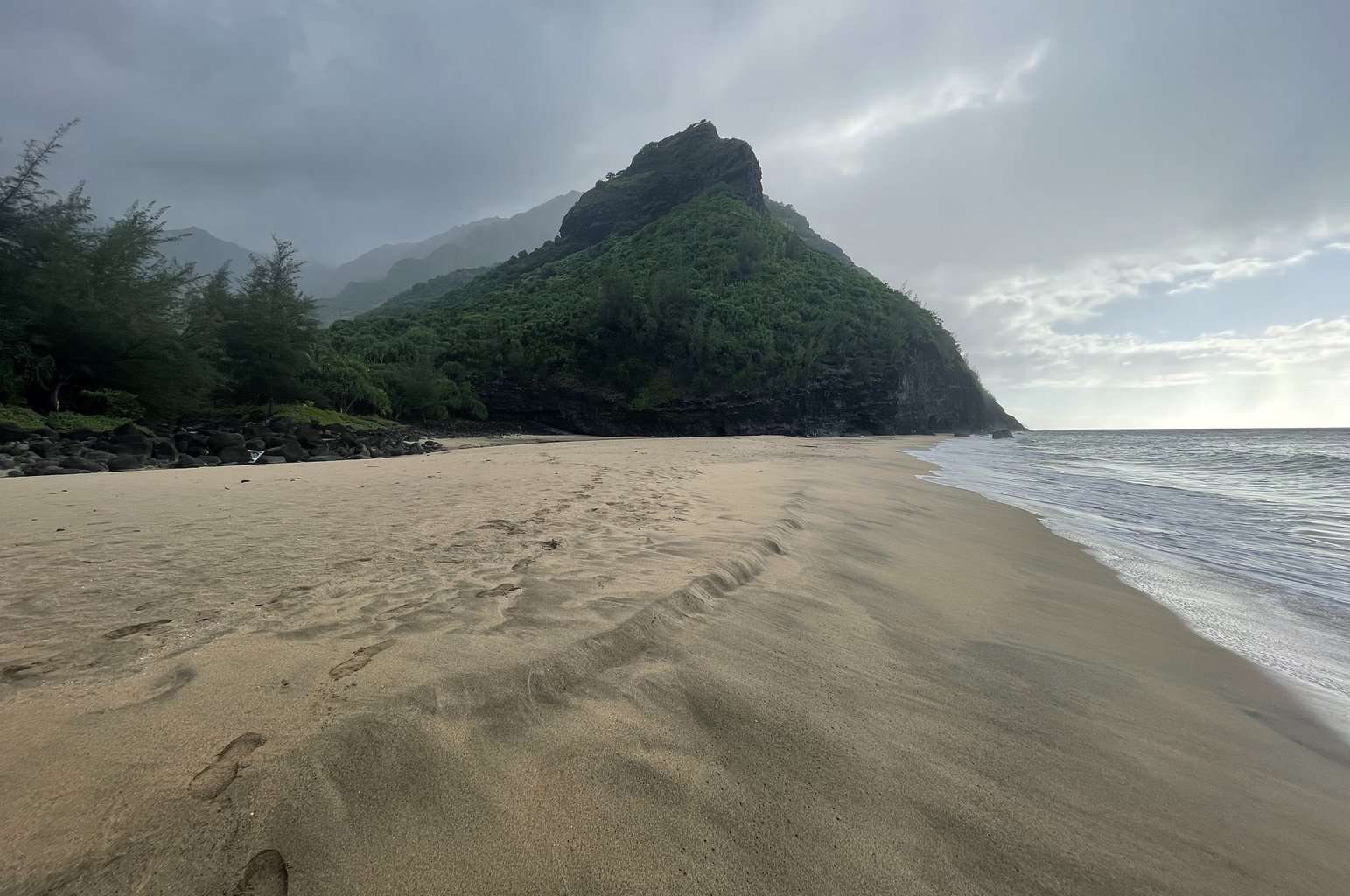 Two Rescues on Kalalau Trail